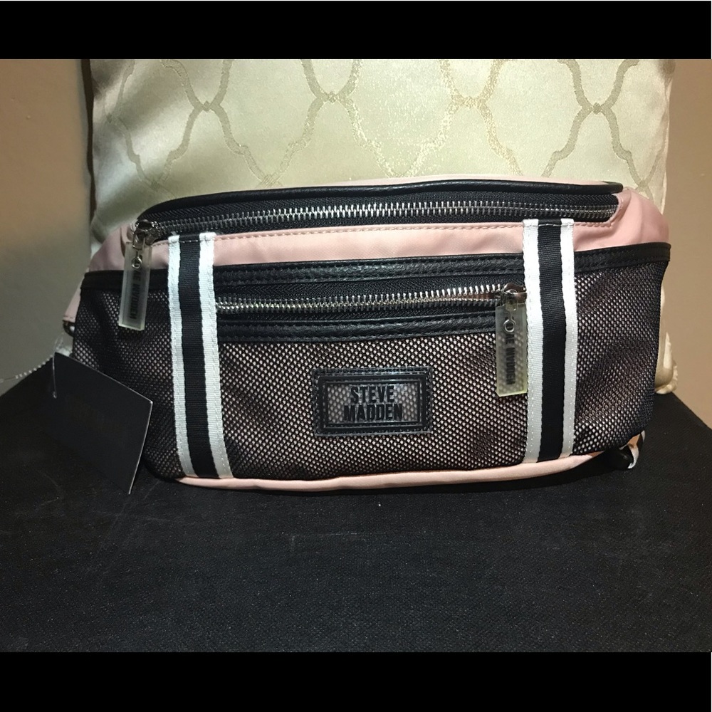Steve Madden Fannypack